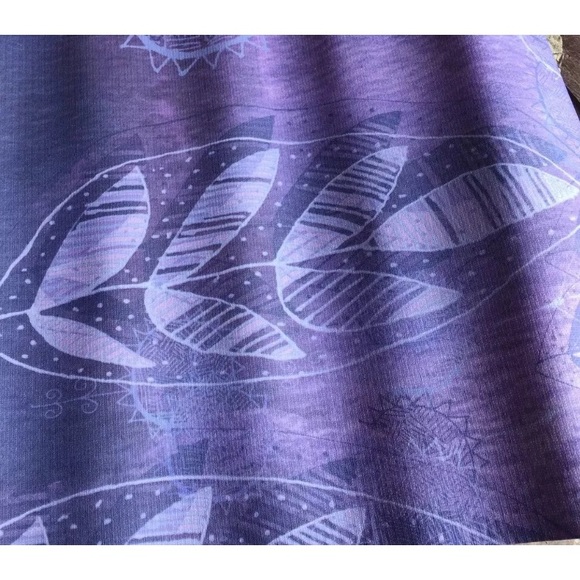 SUMMER NIGHT YOGA MAT - Picture 2 of 8